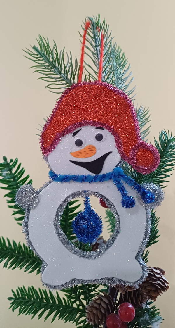 Новогодний Снеговик