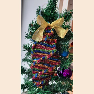 Блестящая шишечка