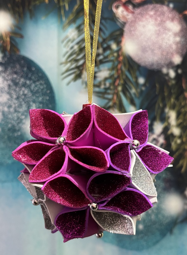 «Подарок для елочки»