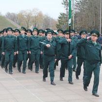 Брянск начал готовиться к параду Победы
