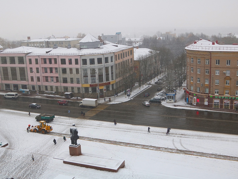 Брянск засыпало снегом