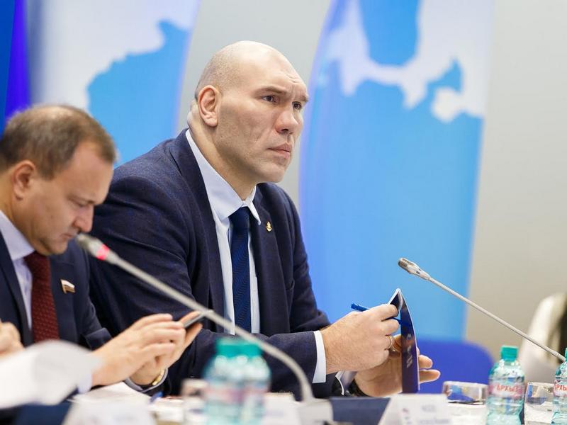 Николай Валуев призвал регионы ориентироваться на Брянщину