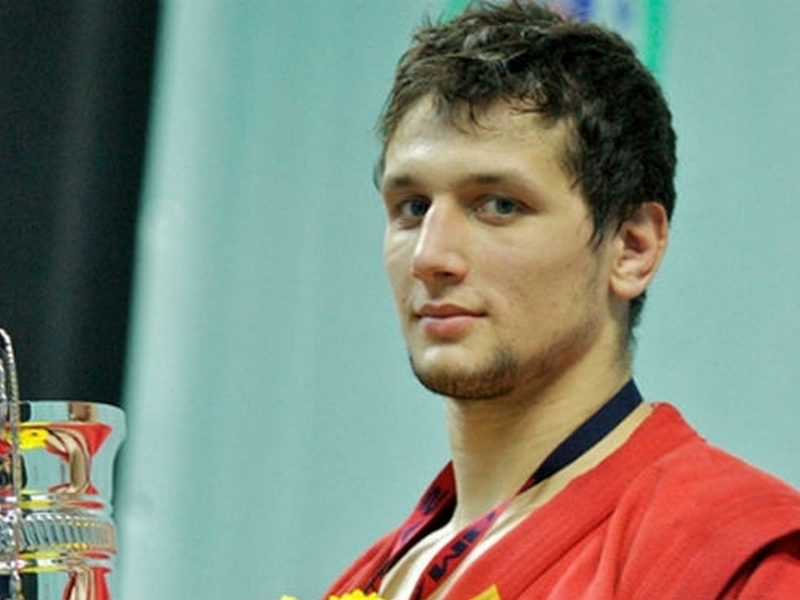 Артем Осипенко завоевал восьмую "золотую" медаль