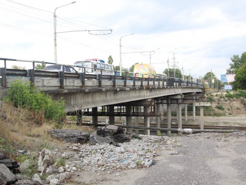 Движение по Первомайскому мосту откроют в июле