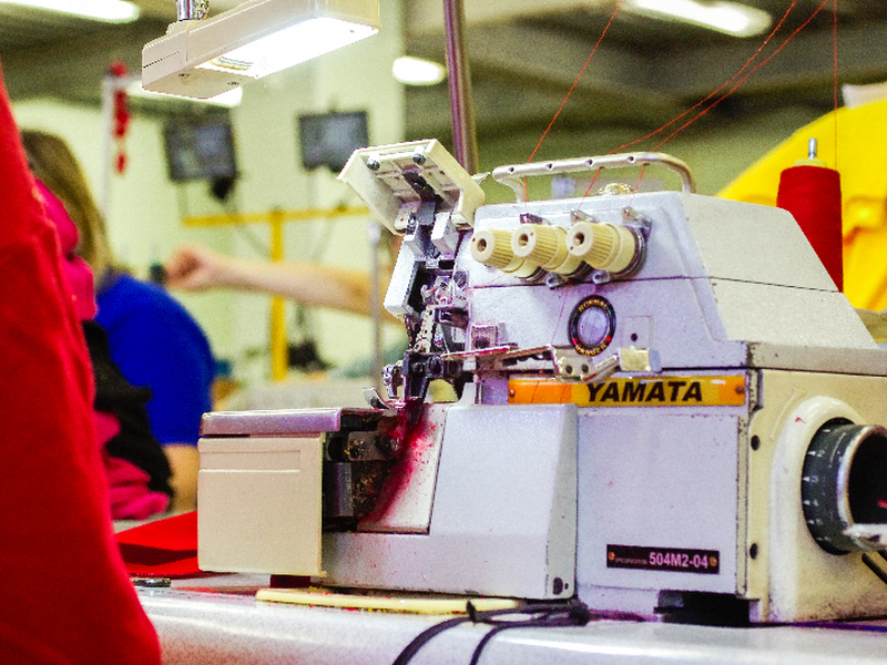 Профессиональное швейное оборудование для большого предприятия – как выбрать?