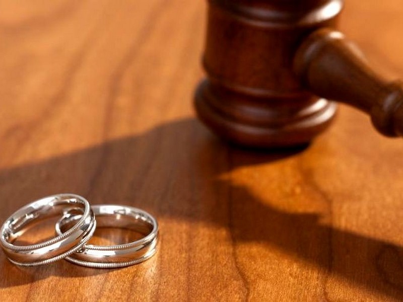 Суд развел брянчанку с азербайджанцем