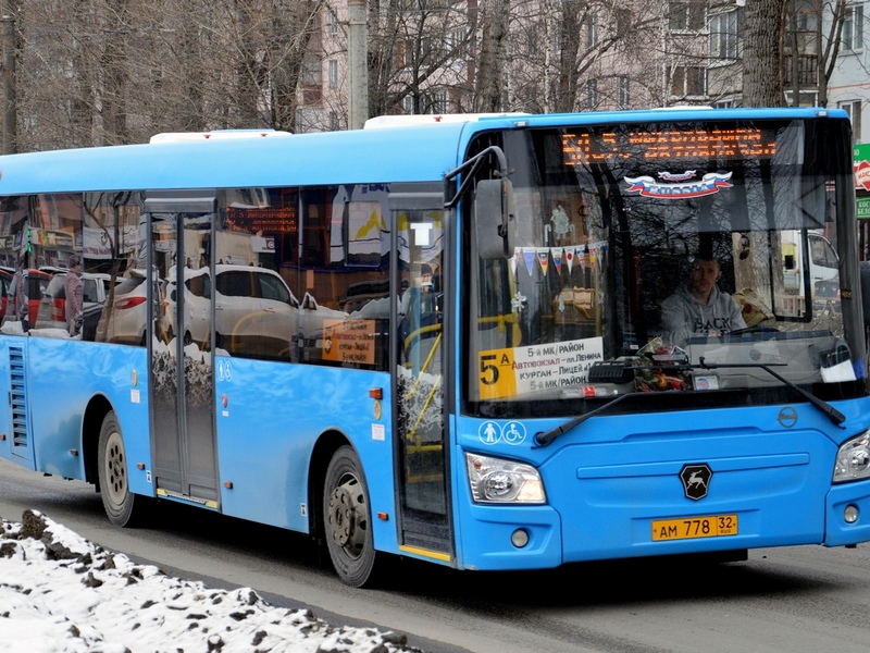 В Брянске запущен кольцевой автобусный маршрут