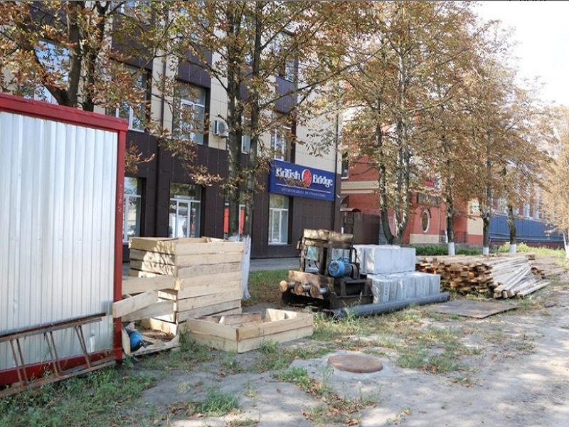 На Московском проспекте строят долгожданную ливневку