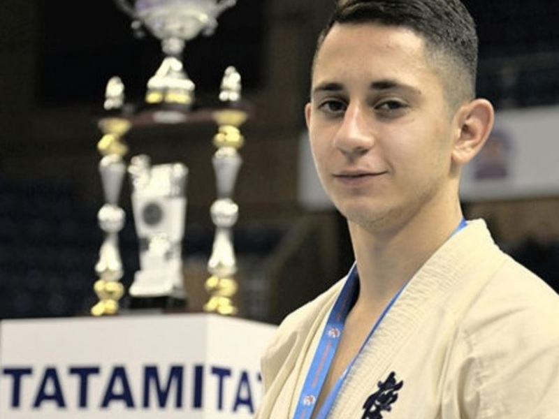 Брянский школьник стал чемпионом мира по каратэ