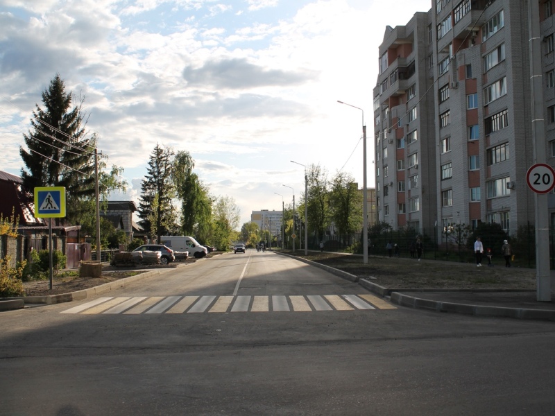 Улица Институтская: до и после ремонта