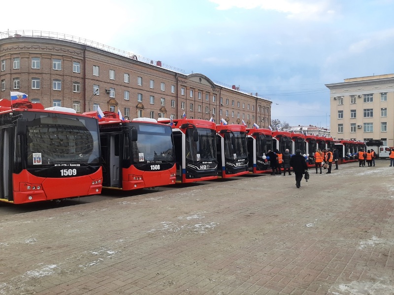 В Брянск доставили новые троллейбусы
