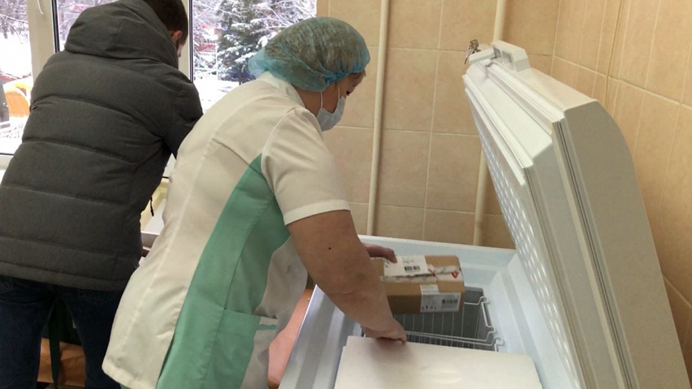 В Брянск поступило еще 700 доз вакцины от коронавируса