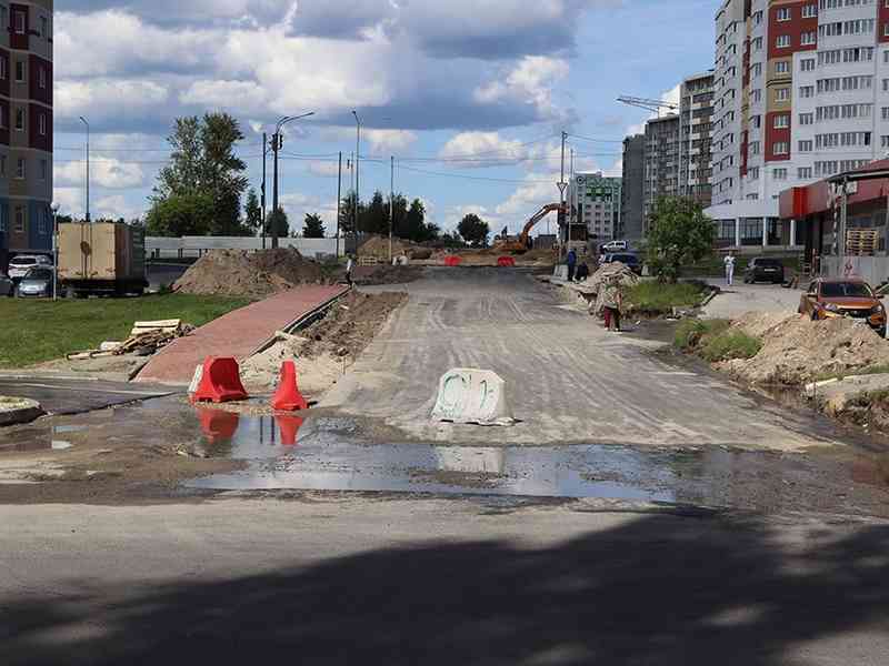 В Брянске строят новую дорогу
