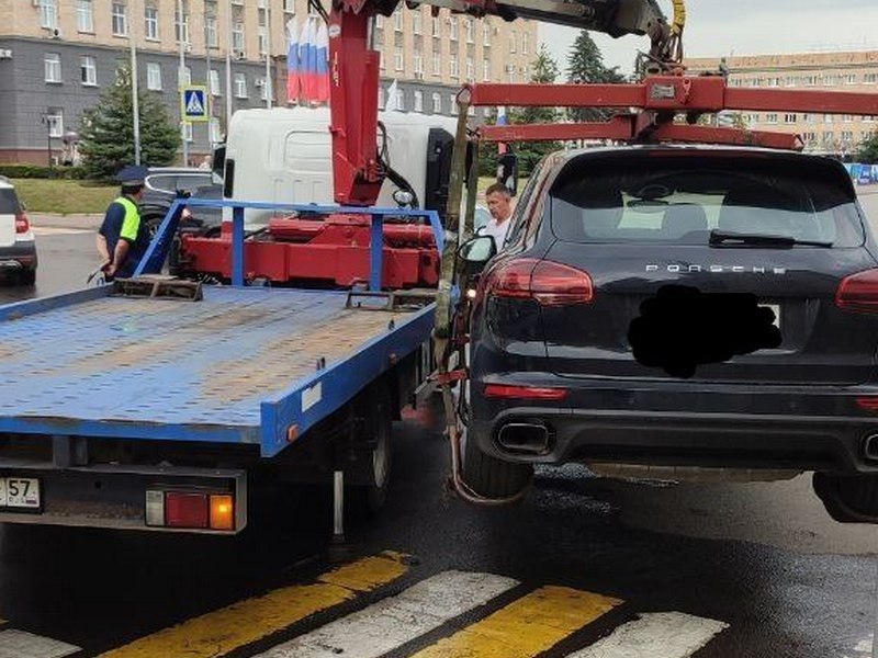 В Брянской области изменили правила возврата авто со штрафстоянки