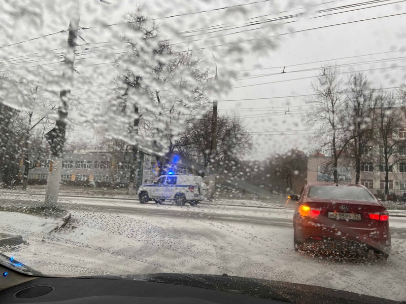 Воины ЖКХ: как "дорожники" будут спасать Брянск в Новый год