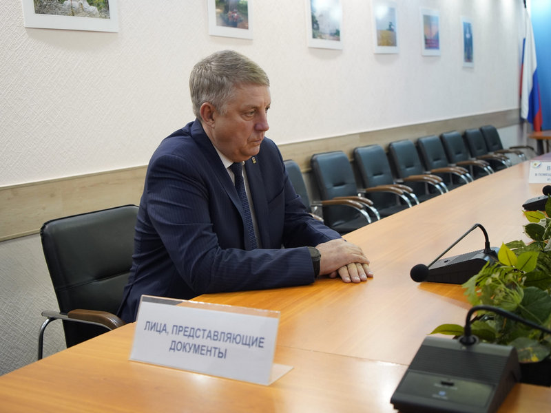 Александр Богомаз зарегистрировался кандидатом на выборы губернатора
