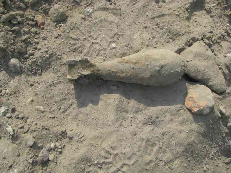 В районе  Понтонного моста откопали мину