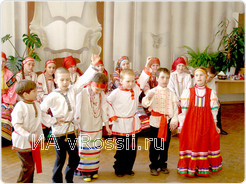 Средняя группа ансамбля (до 9 лет), преподаватель Ирина Захарова