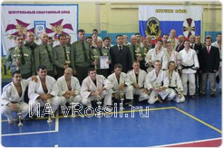 Первое место чемпионата завоевала команда Уральского регионального командования МВД РФ.