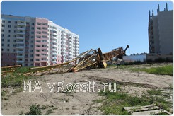 Модель крана – КБ-405А, высота 45 метров.