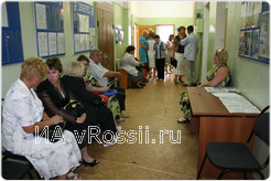 На прием к главе Курской области выстроилась длинная очередь.