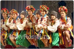 Творческие коллективы также поздравили победителей конкурса