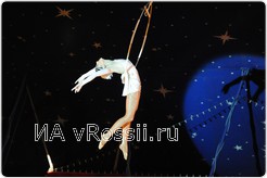 Воздушные гимнасты - изюминка программы