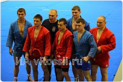 <em>Турнир - отличный повод для знакомства!</em>