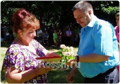 В этот день на корпоративе Александр Колчин поздравлял женщин с 8 марта